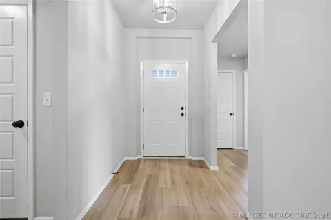 Entry Way - 3848 E 144th Pl S, Bixby, OK 74008 photo 1 of 1