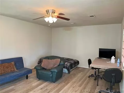 407 Denison St, Cartwright, OK 74731 photo 9