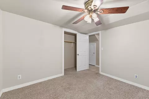 Bedroom - 13685 E Crestview Dr, Claremore, OK 74019 photo 4 of 5