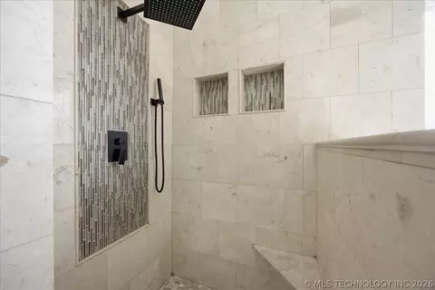 Bath - 8840 E 96th St, Tulsa, OK 74133 photo 6 of 12