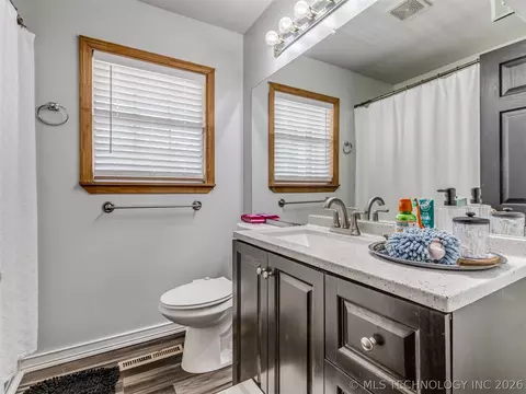 Bath - 95 Bryan St, Pryor, OK 74361 photo 2 of 2