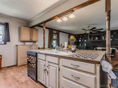 Kitchen - 95 Bryan St, Pryor, OK 74361 photo 1 of 2