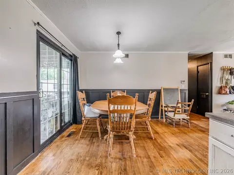 Dining - 95 Bryan St, Pryor, OK 74361 photo 1 of 1