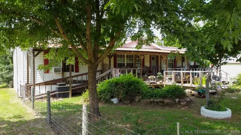 369084 E 960 Rd, Castle, OK 74833 photo 9