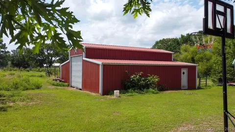 369084 E 960 Rd, Castle, OK 74833 photo 7