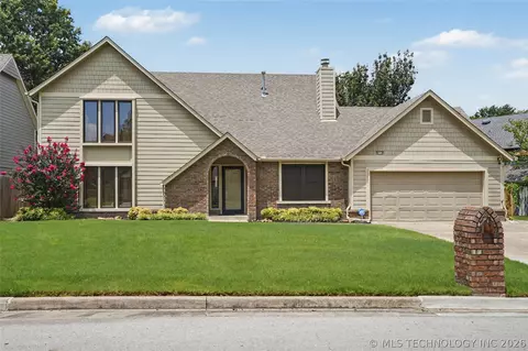 6710 S 29th West Ave, Tulsa, OK 74132