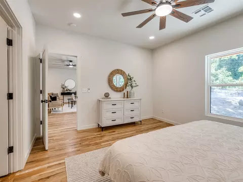 Bedroom - 26370 N 4530 Rd, Bernice, OK 74331 photo 9 of 9