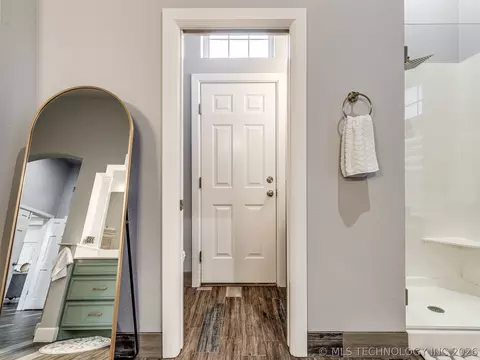 Entry Way - 353800 E 5400 Rd, Maramec, OK 74045 photo 5 of 5