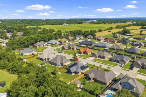 View/Area - 308 Hidden, Ardmore, OK 73401 photo 4 of 4