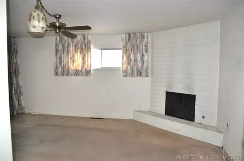 6916 E 15th Pl, Tulsa, OK 74112 photo 5