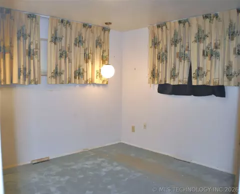 6916 E 15th Pl, Tulsa, OK 74112 photo 14