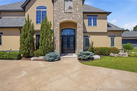 Exterior - 12014 S Kingston Pl, Tulsa, OK 74137 photo 3 of 14