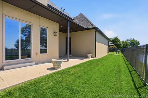 Exterior - 12014 S Kingston Pl, Tulsa, OK 74137 photo 13 of 14