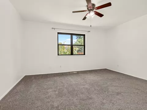 6873 E 56th St, Tulsa, OK 74145 photo 25