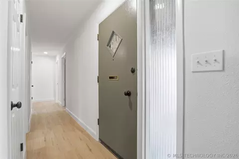 Entry Way - 6781 E 26th Pl, Tulsa, OK 74129 photo 1 of 1