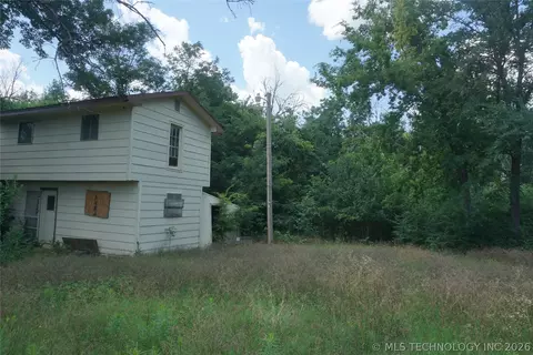 206 E Scott St, Henryetta, OK 74437 photo 11