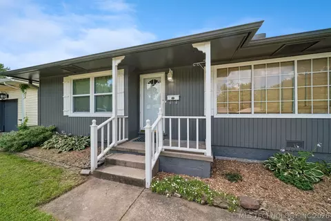 4028 E 24th St, Tulsa, OK 74114 photo 2