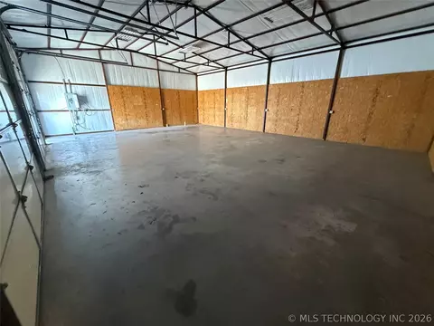 29 Olive Branch Dr, Springer, OK 73458 photo 3
