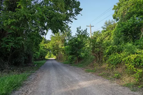 8 E 60th St N, Porter, OK 74454 photo 7