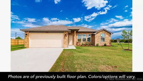 10998 S 271st East Ave, Coweta, OK 74429