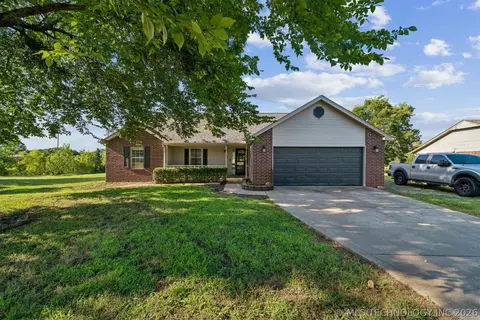 530 Rockwood Dr, Kiefer, OK 74041
