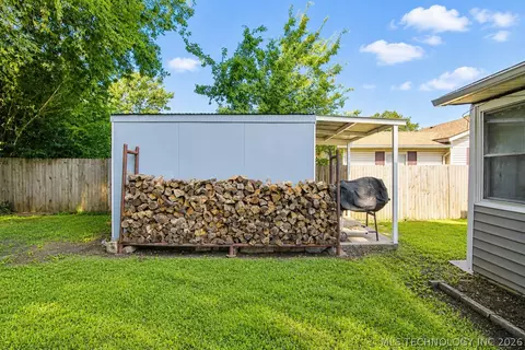 Other - 512 E 16th St, Okmulgee, OK 74447 photo 7 of 8