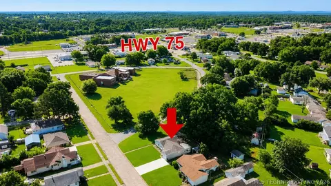 View/Area - 512 E 16th St, Okmulgee, OK 74447 photo 5 of 5
