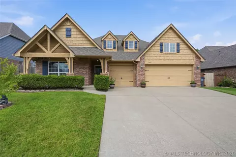 13404 S 20th Ct, Bixby, OK 74008