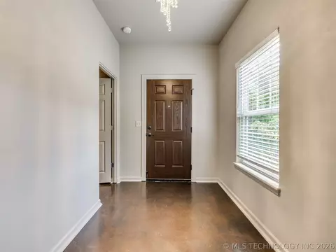 Entry Way - 1954 E 74th Pl, Tulsa, OK 74136 photo 1 of 2