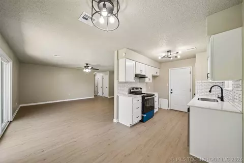 Other - 9231 E 58th St, Tulsa, OK 74145 photo 3 of 9