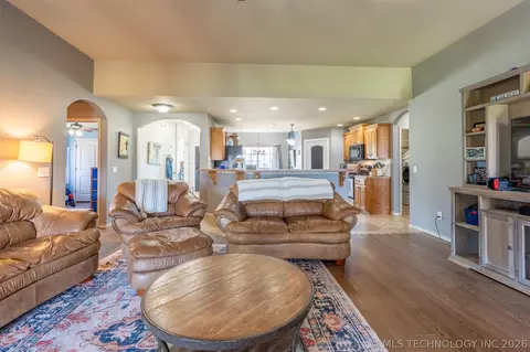 20427 E 46th St S, Broken Arrow, OK 74014 photo 15