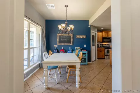 20427 E 46th St S, Broken Arrow, OK 74014 photo 13