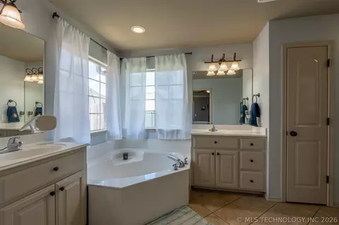 20427 E 46th St S, Broken Arrow, OK 74014 photo 19