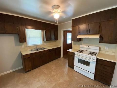 2833 E Haskell St, Tulsa, OK 74110 photo 8