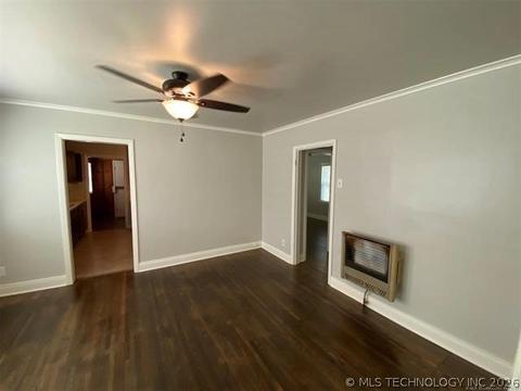 2833 E Haskell St, Tulsa, OK 74110 photo 5