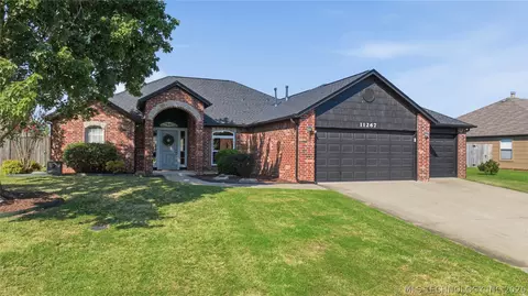 11267 S 274th East Ave, Coweta, OK 74429