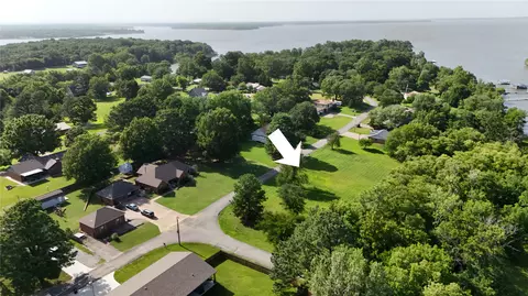 1730 E Mcgill, Eufaula, OK 74432 photo 3