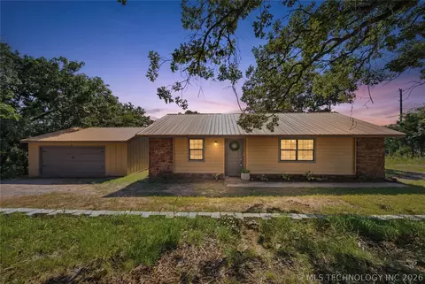 1819 S Overlook Dr, Terlton, OK 74081