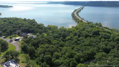 11 Bent Oak, Eufaula, OK 74432 photo 8