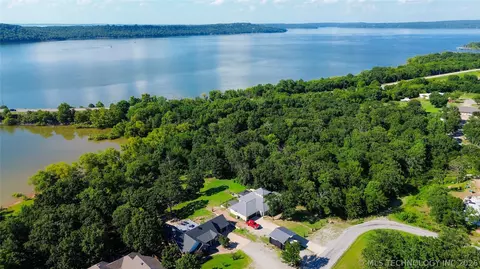 11 Bent Oak, Eufaula, OK 74432 photo 5