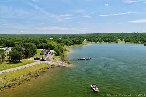 1 Williams St, Eufaula, OK 74432 photo 3