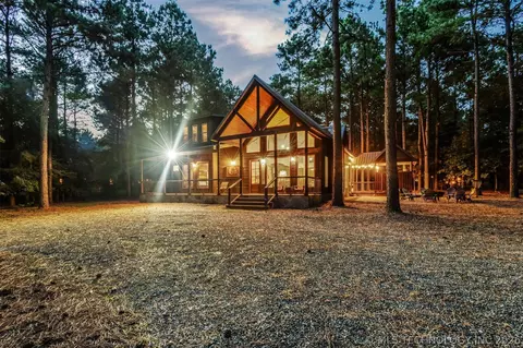 Exterior - 135 Stone Pne, Broken Bow, OK 74728 photo 12 of 16