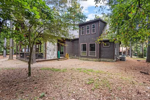 Exterior - 135 Stone Pne, Broken Bow, OK 74728 photo 11 of 16