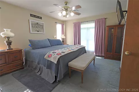 Bedroom - 29783 E 770 Rd, Wagoner, OK 74467 photo 1 of 6