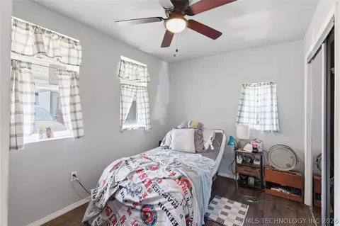 Bedroom - 1871 N 194th St W, Haskell, OK 74436 photo 6 of 6
