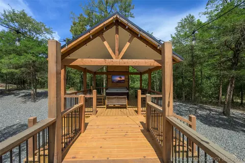 942 Hickory Post, Broken Bow, OK 74728 photo 16