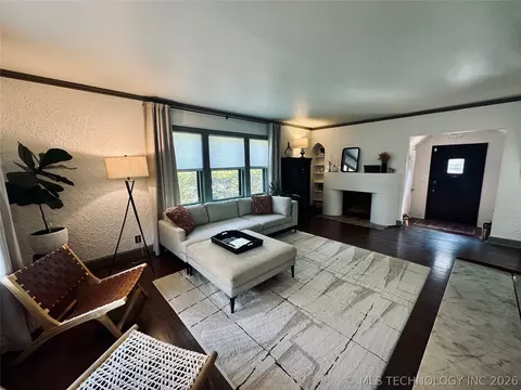 Living - 2708 E 14th Pl, Tulsa, OK 74104 photo 2 of 3