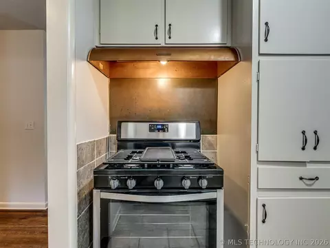 Kitchen - 2486 E 54th St, Tulsa, OK 74105 photo 5 of 5