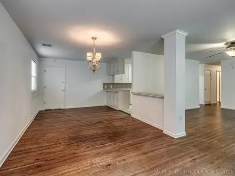 Dining - 2486 E 54th St, Tulsa, OK 74105 photo 2 of 4