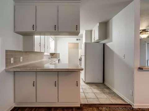 Kitchen - 2486 E 54th St, Tulsa, OK 74105 photo 1 of 5